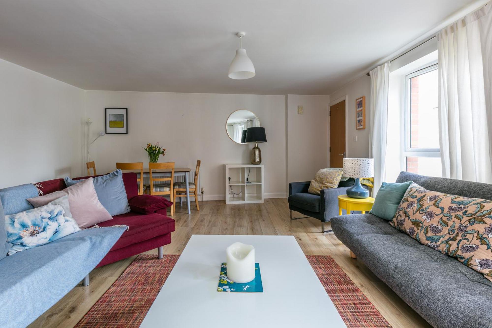 Park Apartments At Obc Белфаст Екстериор снимка