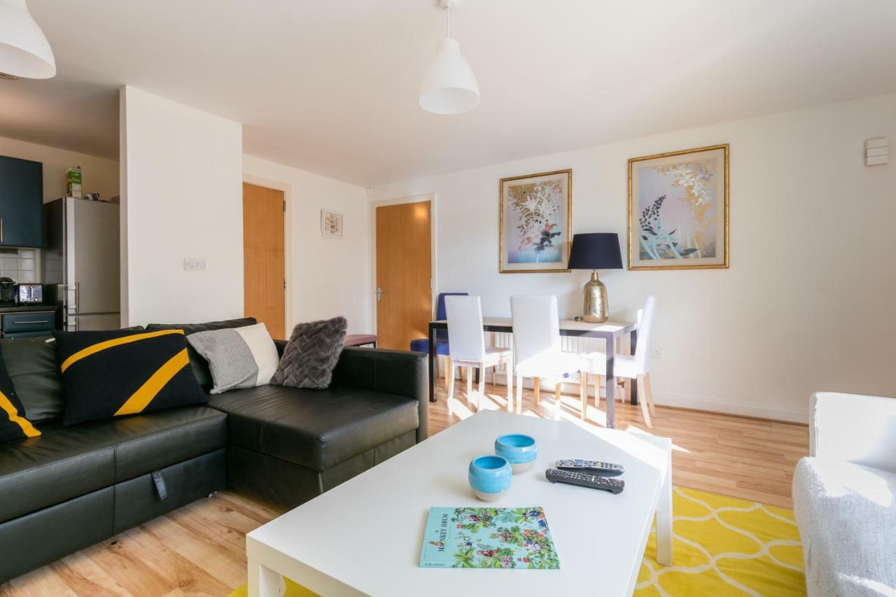 Park Apartments At Obc Белфаст Екстериор снимка