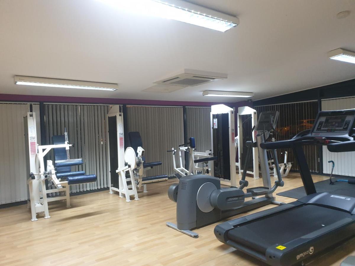 Park Apartments At Obc Белфаст Екстериор снимка